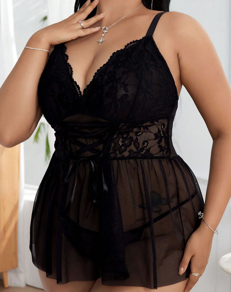 Babydoll in pizzo nero per serata film taglie forti