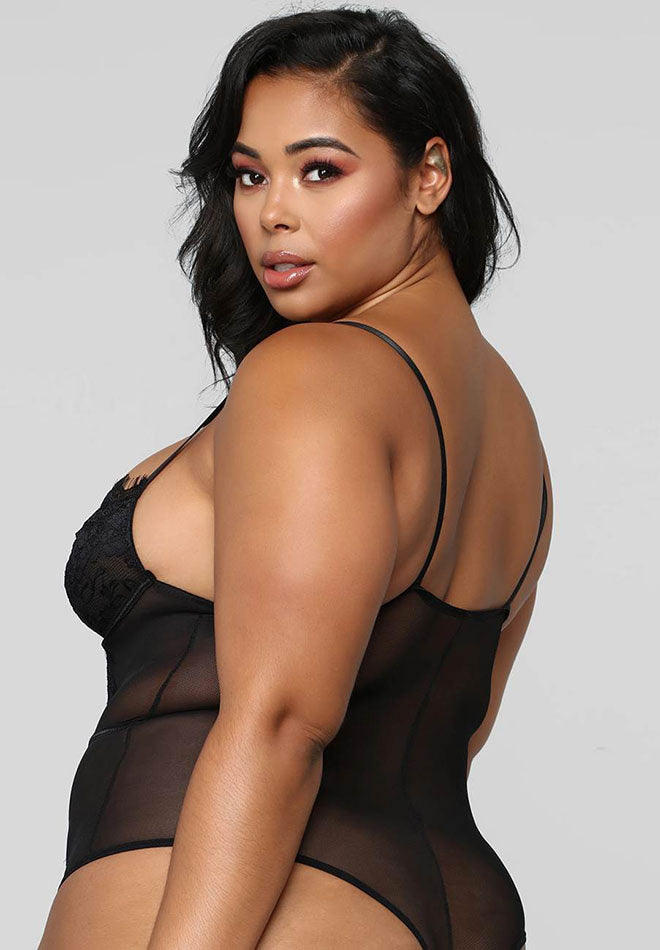 Plus Size Black Strappy Scalloped Lace Teddy