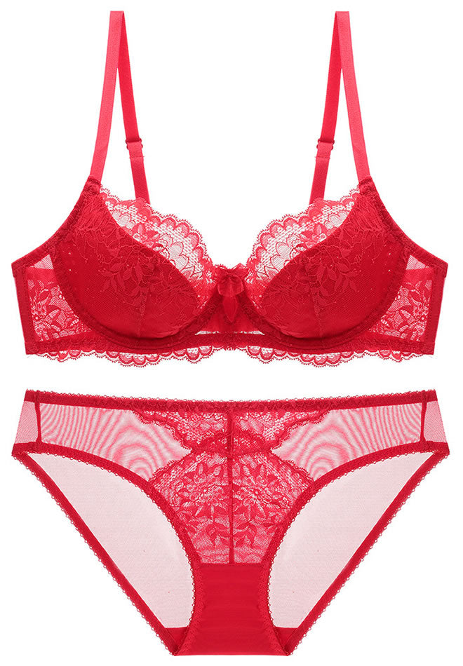 On The Daily Lace Underwire Bra & Thong Set