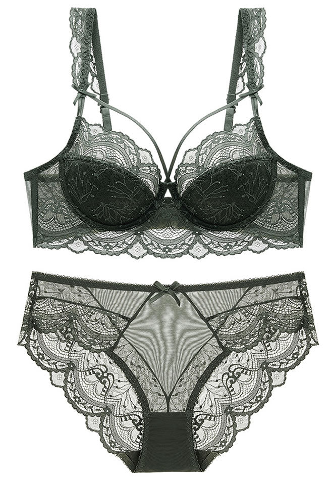 Morning Kiss Lace Underwire Bra & Thong Set