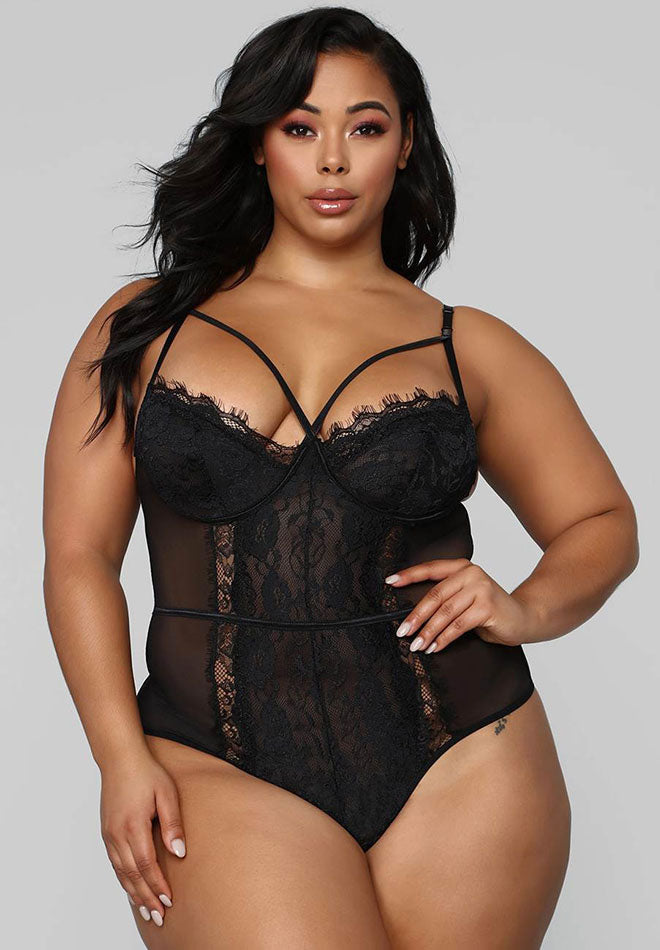 Plus Size Black Strappy Scalloped Lace Teddy