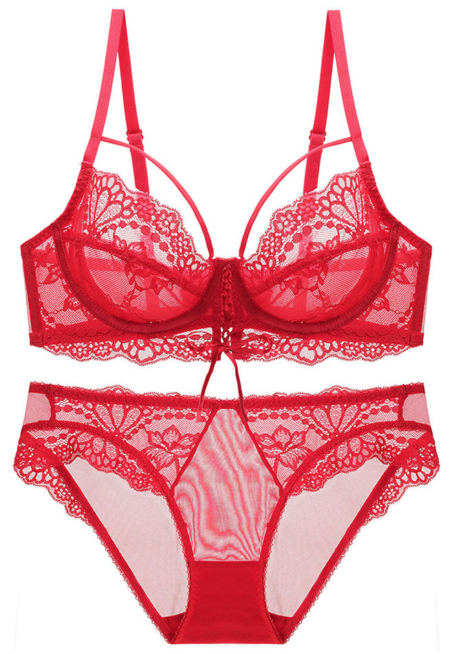 Flirty Feels Lace Underwire Bra & Thong Set